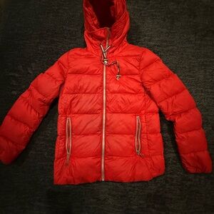 Tommy Hilfiger Women's Red Puffer Jacket